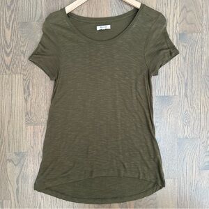 Madewell Anthem Short Sleeve Scoop Neck Tee in Kale Dark Olive Green Size Small